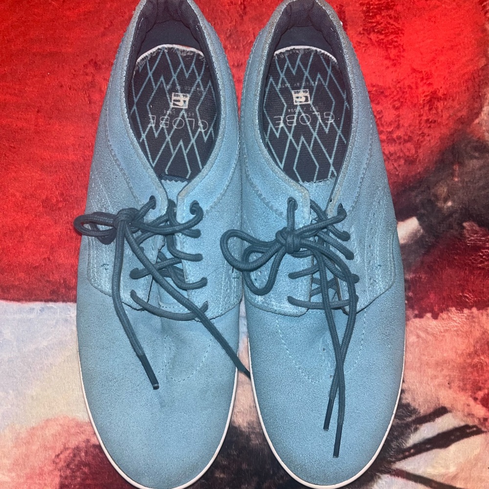 Mens globe shoes